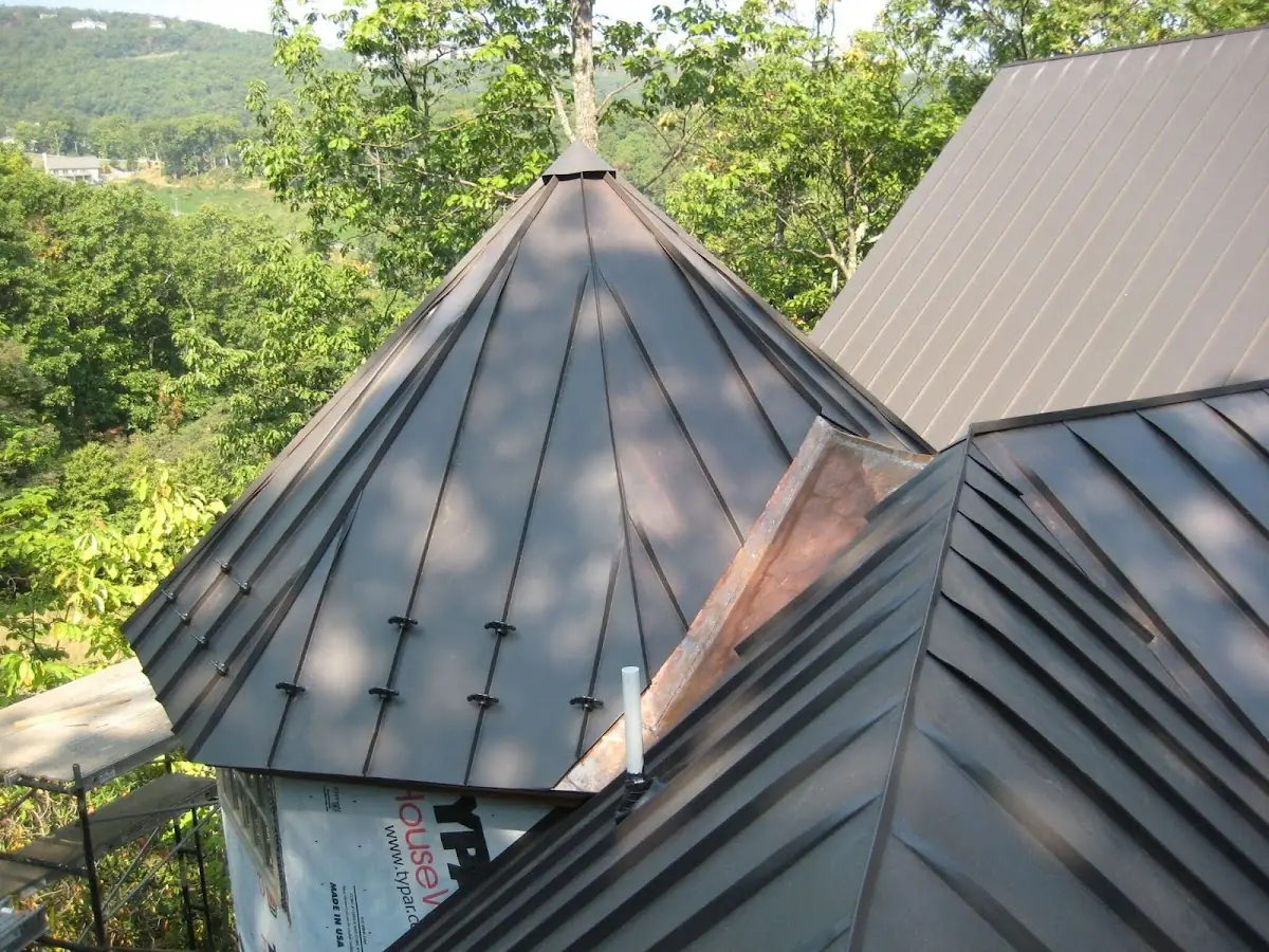 Professional Shingle Replacement & Repair by Craftsman Roofing in Bakersfield